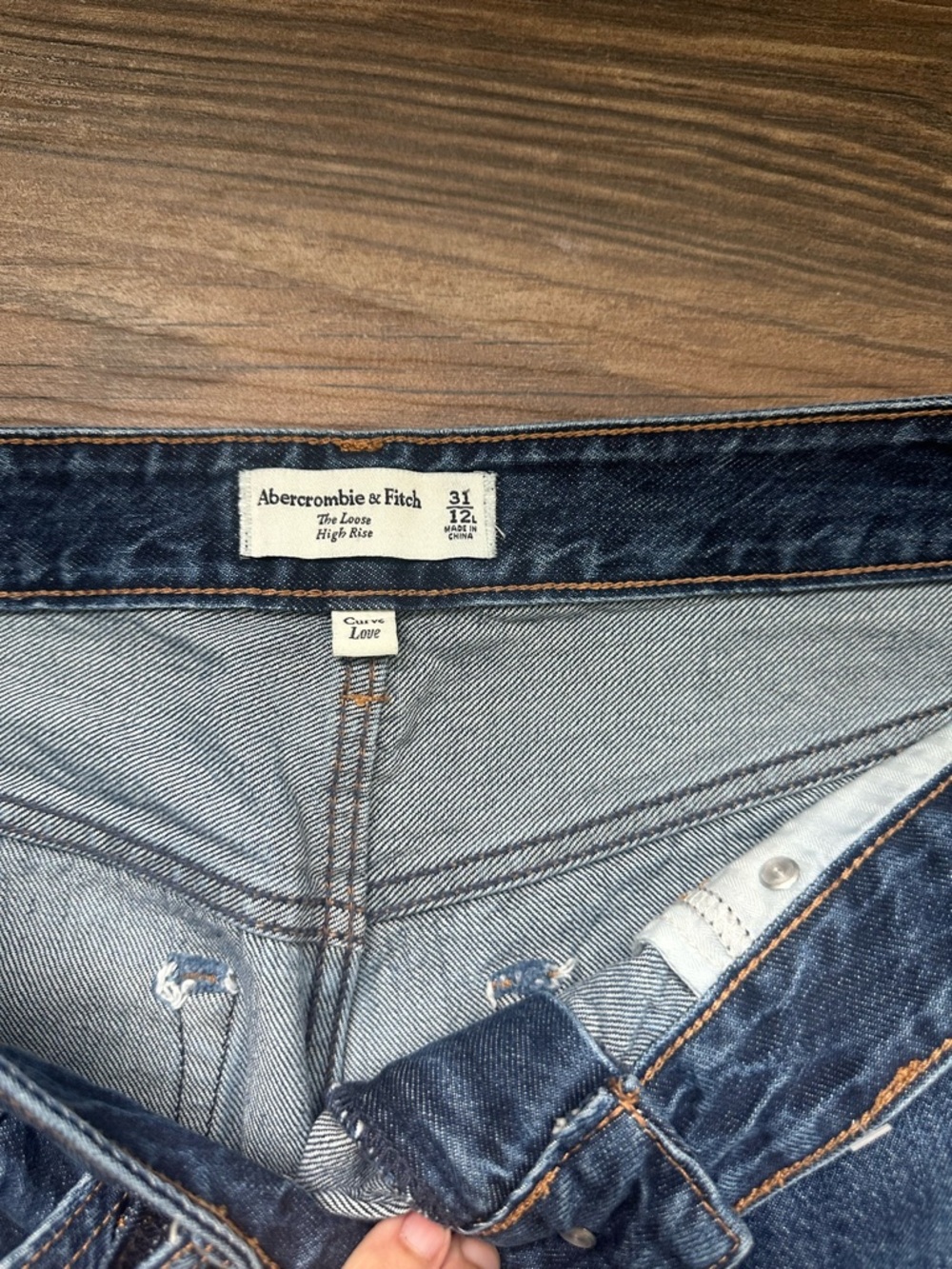 Abercrombie & Fitch Straight Leg Jeans  Loose High Rise Classic Blue curve love - Picture 7 of 12